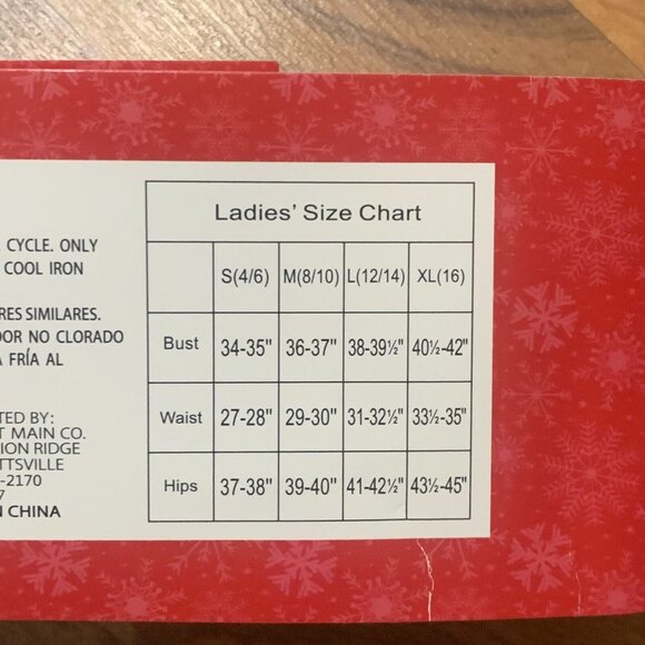 NWT Christmas Pajama Set Shirt Plaid Pant Lounge 2 Piece Red T-Shirt Truck Large - Picture 16 of 16